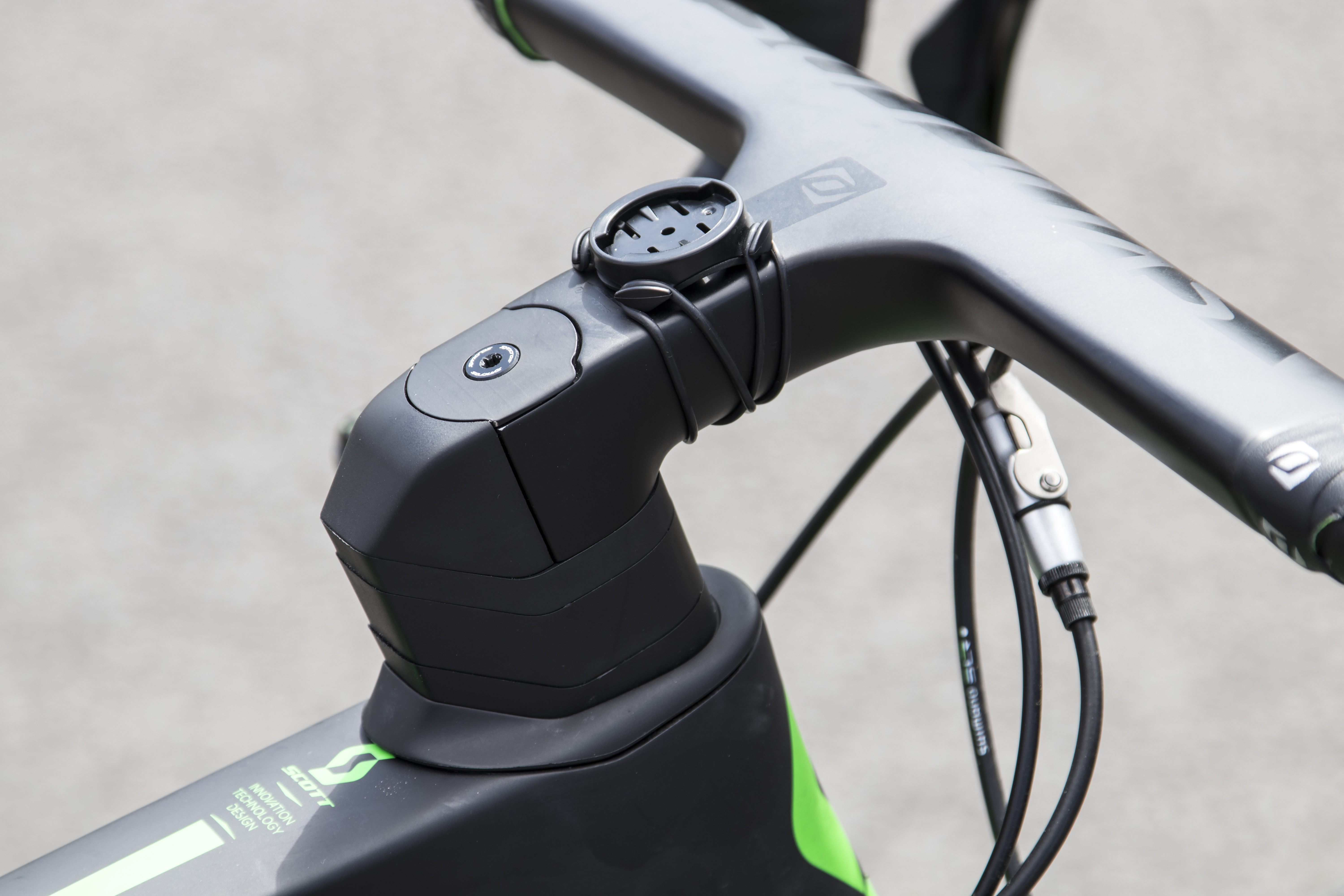 Scott Foil RC headset and handlebar