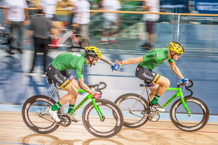 Track cycling. Start track велосипед. Велосипед соревнования трек. Cycle track.