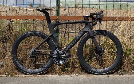 A Closer Look at the Cannondale SystemSix Road Bike