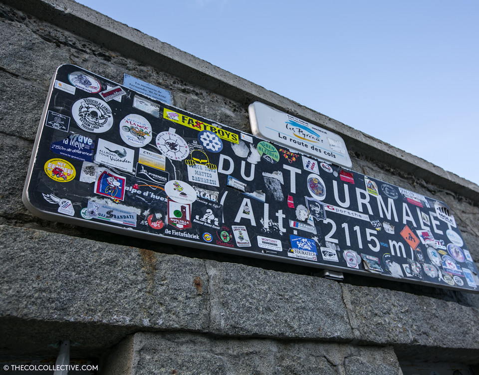 Col du Tourmalet Sign