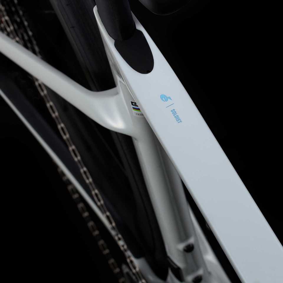Cervelo Soloist Road Bike Top Tube