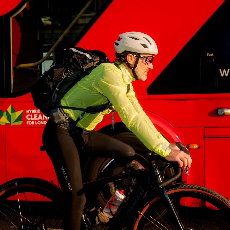 Endura race cape commuter jacket