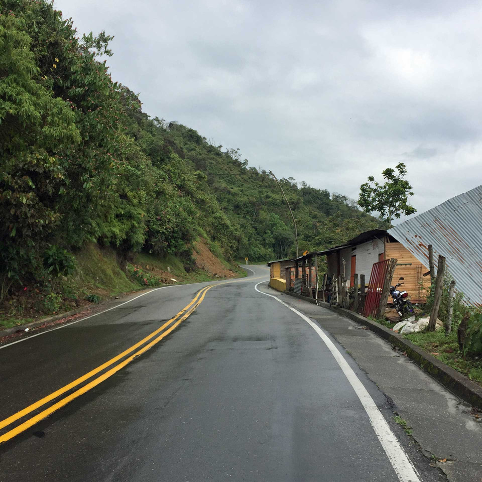 Roadside homes Letras Colombia