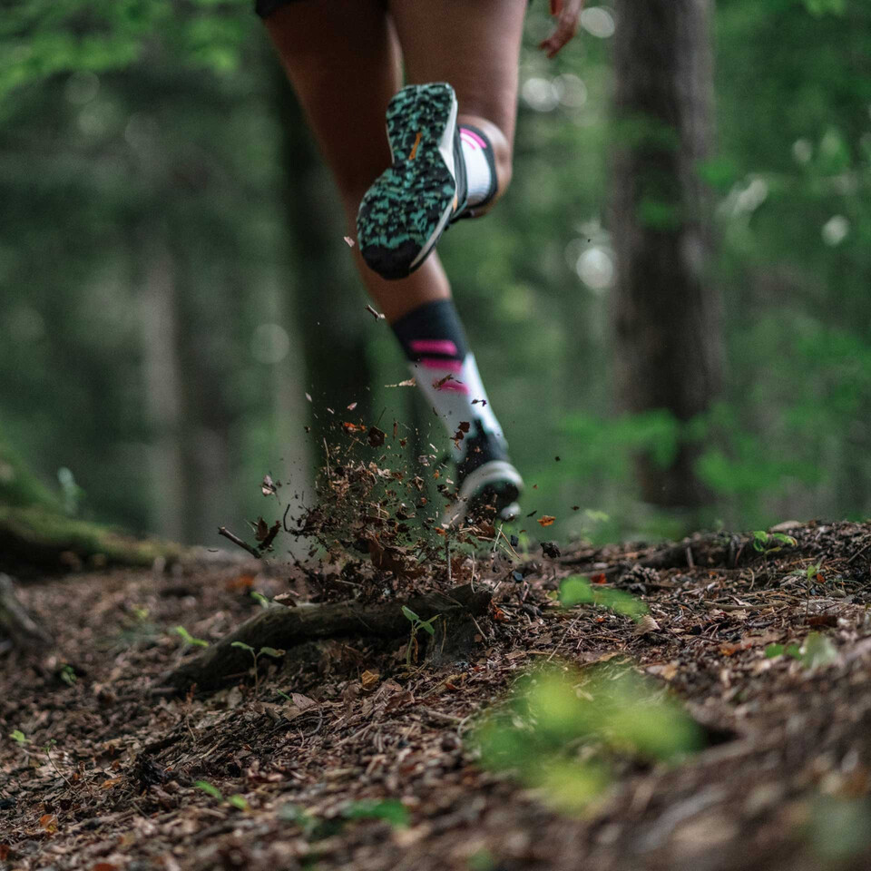 Running shoe grip