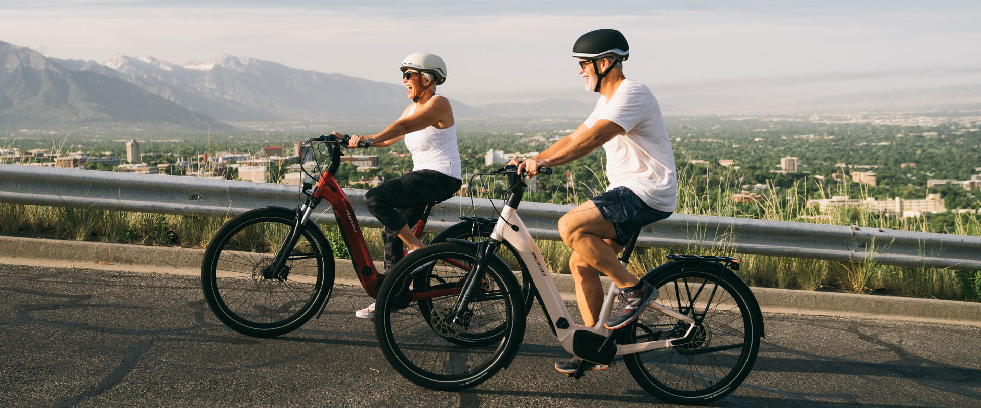 Electric Hybrid Bikes Buying Guide | Sigma Sports