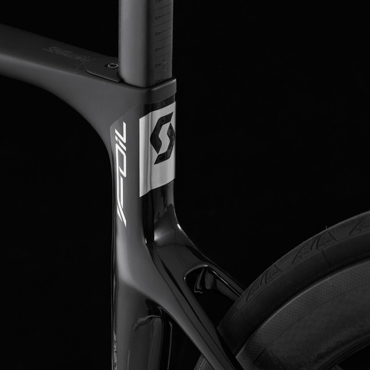 Scott Foil Premium Road Bike 2017