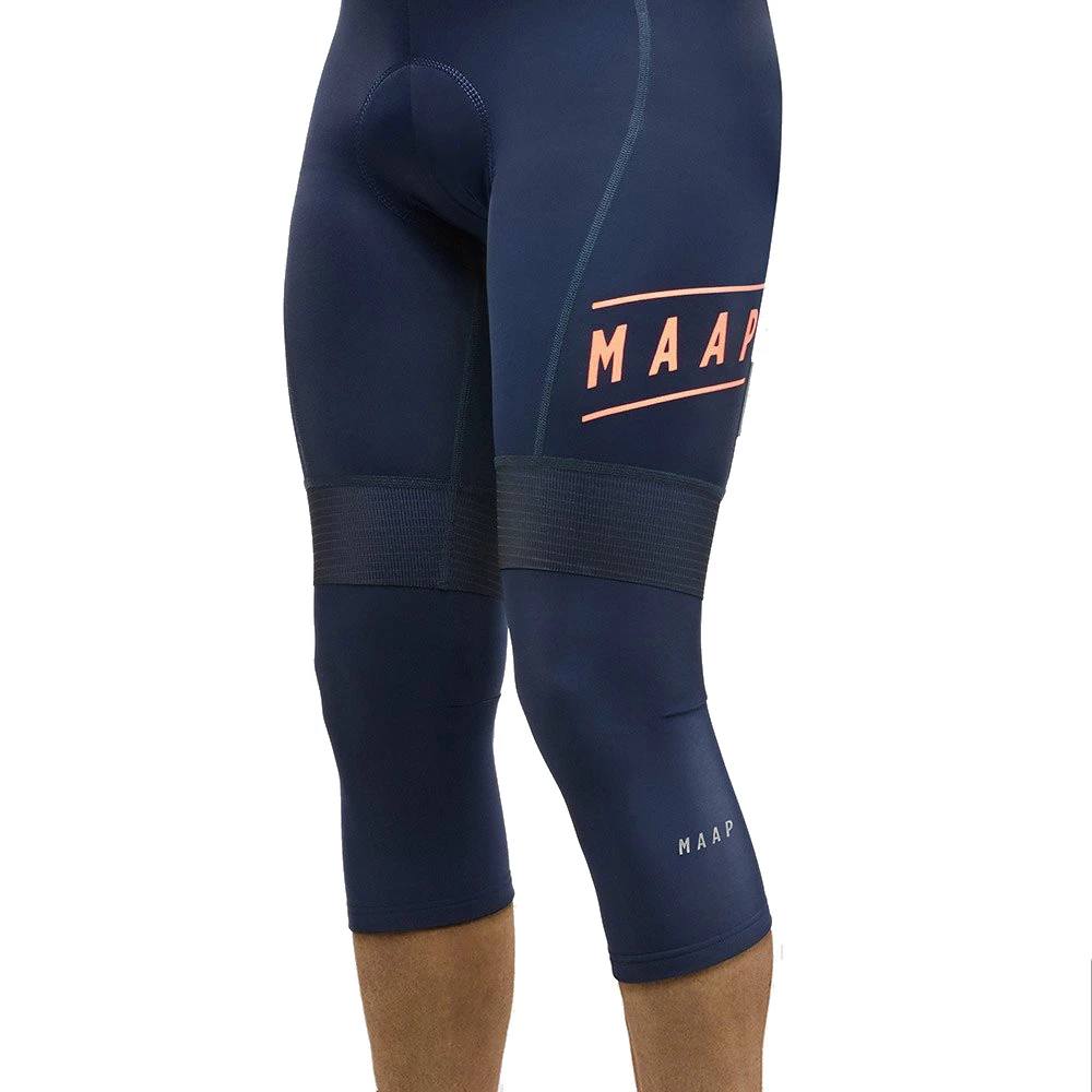 Sigma Sports MAAP Knee Warmers | Discount Codes available, easy returns, up to £25 off with Newsletter Signup, FREE Postage over £60