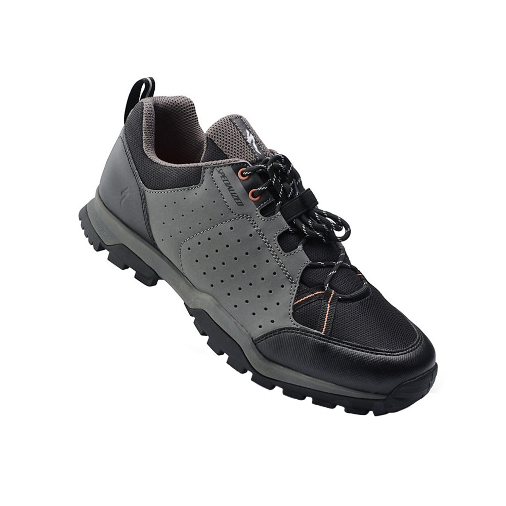 10.5 wide womens sneakers