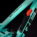 Trek Slash 8 Mountain Bike 2022