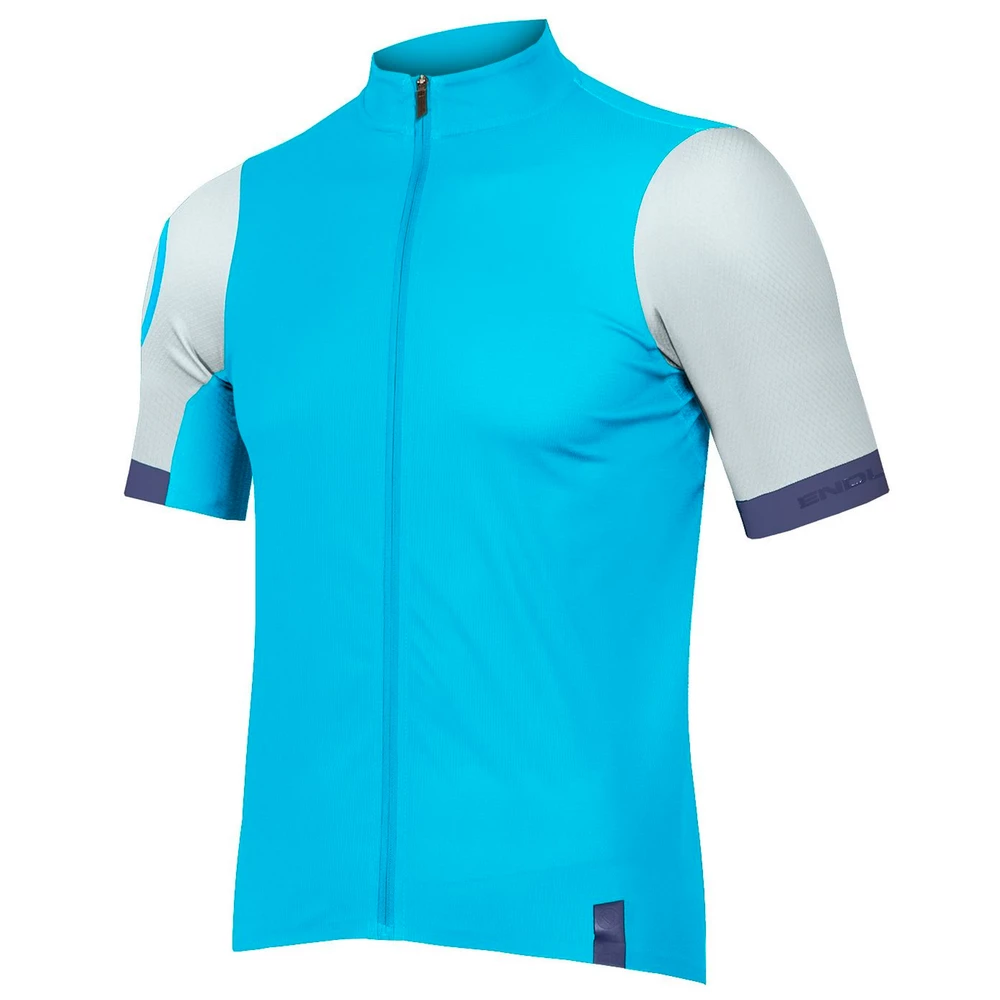 Sigma Sports Endura FS260 Relaxed Fit Short Sleeve Jersey | Discount Codes available, easy returns, up to £25 off with Newsletter Signup, FREE Postage over £60