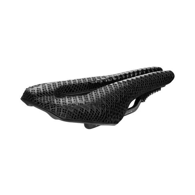 Sigma Sports Selle Italia WATT 3D KIT CARBONIO SUPERFLOW SADDLE (U3) | Discount Codes available, easy returns, up to £25 off with Newsletter Signup, FREE Postage over £60