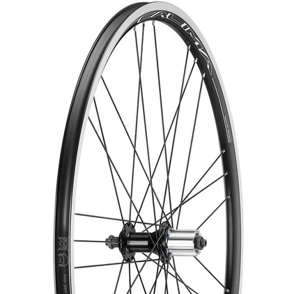 CAMPAGNOLO Calima C17 前後セット Campagnolo Calima C17 Rim Brake Wheelset | Halfords UK