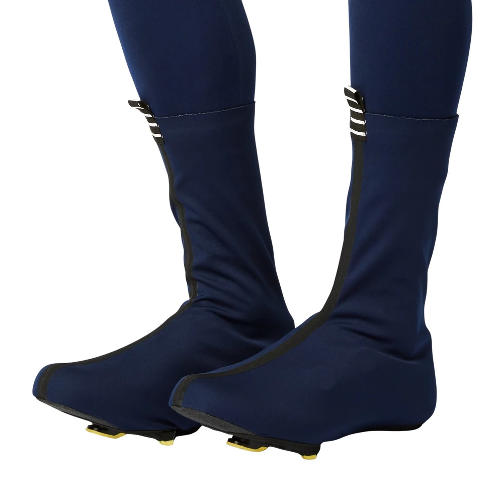 Sigma Sports FINGERSCROSSED Softshell Overshoes | Discount Codes available, easy returns, up to £25 off with Newsletter Signup, FREE Postage over £60