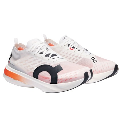 On-Running-Cloudboom-Strike-