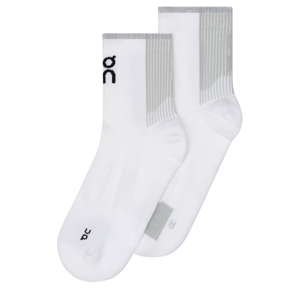 Sigma Sports On Running Performance Run Socks Mid | Discount Codes available, easy returns, up to £25 off with Newsletter Signup, FREE Postage over £60