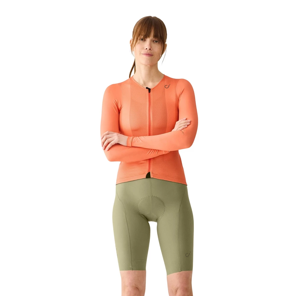 Sigma Sports Velocio Women's Ultralight Mesh Long Sleeve Jersey | Discount Codes available, easy returns, up to £25 off with Newsletter Signup, FREE Postage over £60