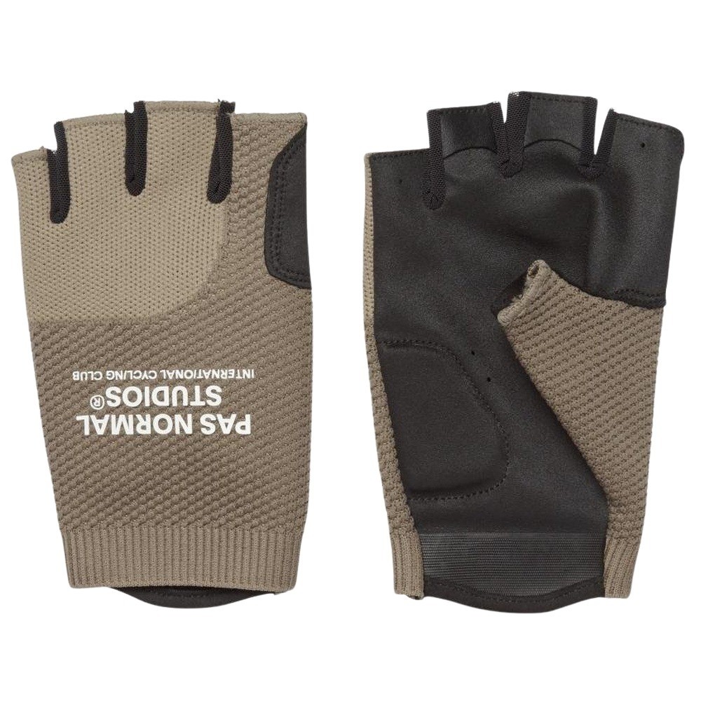 Sigma Sports Pas Normal Studios Escapism Mitts | Discount Codes available, easy returns, up to £25 off with Newsletter Signup, FREE Postage over £60