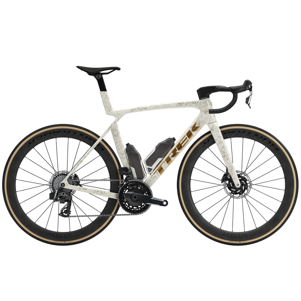 Sigma Sports Trek Madone SLR 7 Force AXS E1 Road Bike | Discount Codes available, easy returns, up to £25 off with Newsletter Signup, FREE Postage over £60