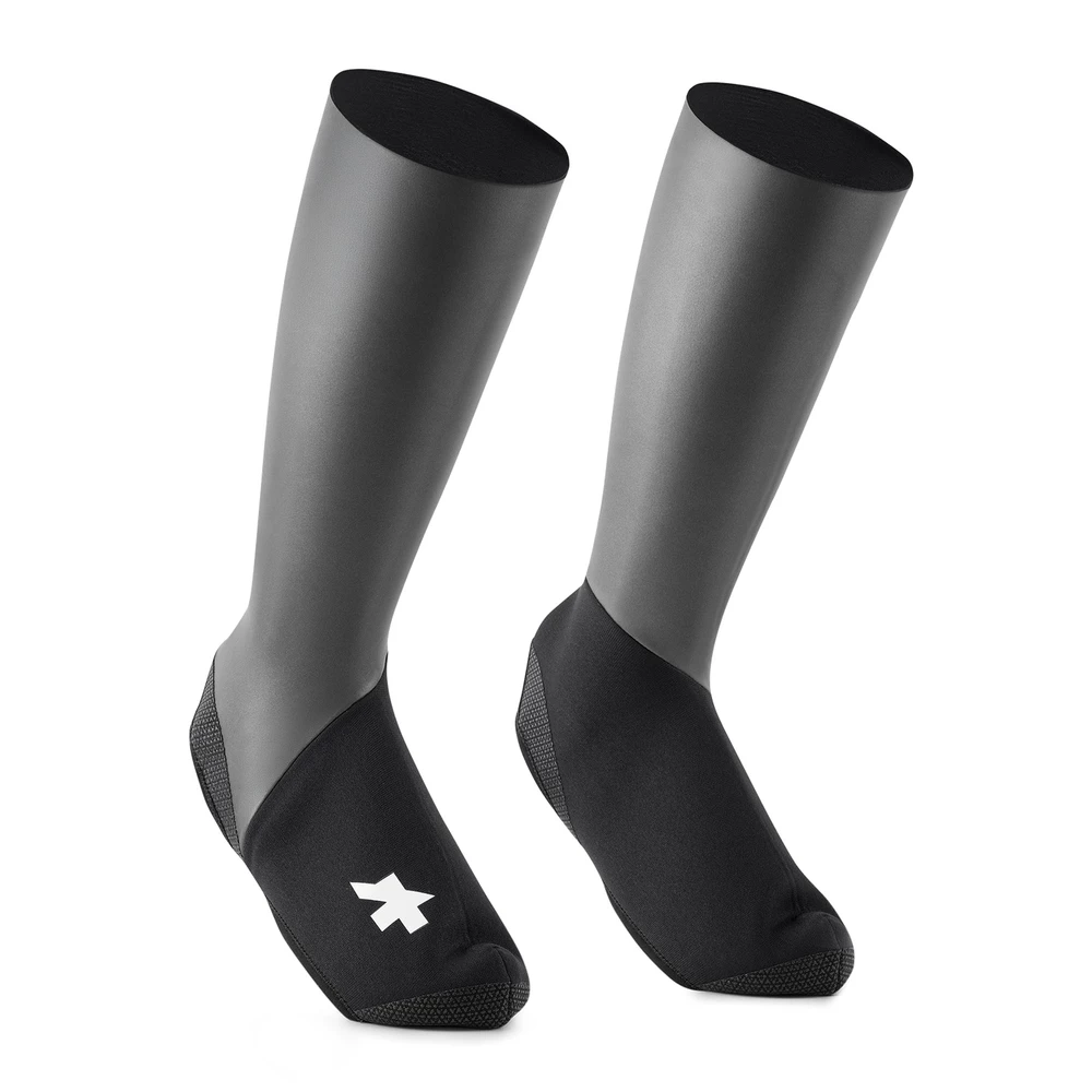 Sigma Sports Assos After Snow Overshoes P1 | Discount Codes available, easy returns, up to £25 off with Newsletter Signup, FREE Postage over £60