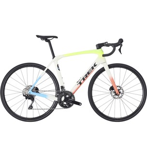 Trek Domane SL 5 Gen 4 105 Road Bike