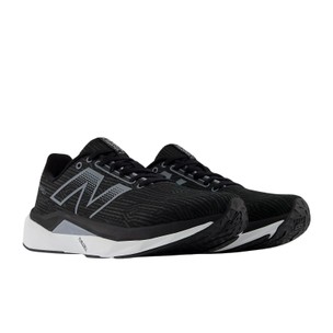 New Balance FuelCell Propel V5 Running Shoes