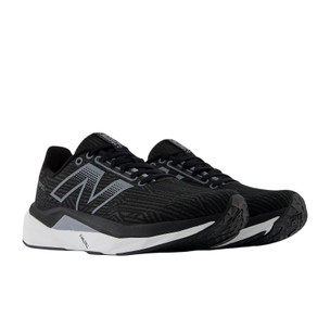 New Balance Women's FuelCell Propel V5 Running Shoes