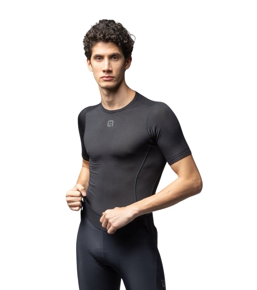 Sigma Sports Ale Intimo Grid Short Sleeve Base Layer | Discount Codes available, easy returns, up to £25 off with Newsletter Signup, FREE Postage over £60