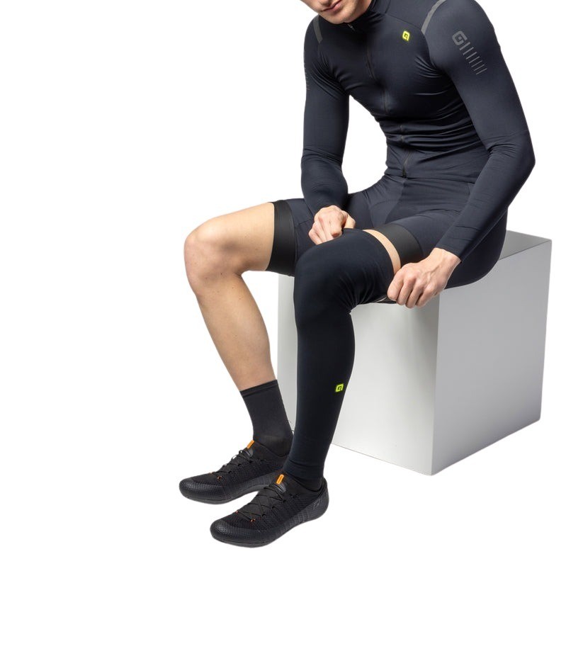Sigma Sports Ale Termico Leg Warmers | Discount Codes available, easy returns, up to £25 off with Newsletter Signup, FREE Postage over £60
