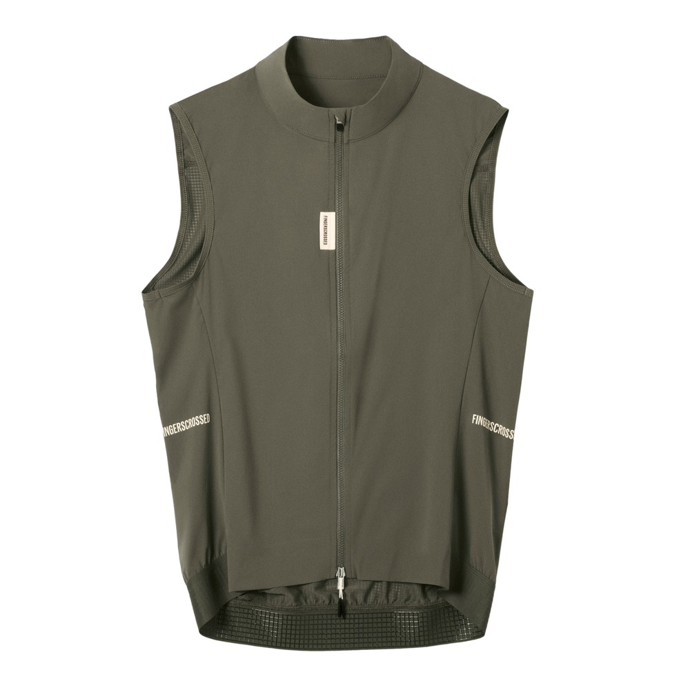 Sigma Sports FINGERSCROSSED Women's Road Wind Vest | Discount Codes available, easy returns, up to £25 off with Newsletter Signup, FREE Postage over £60