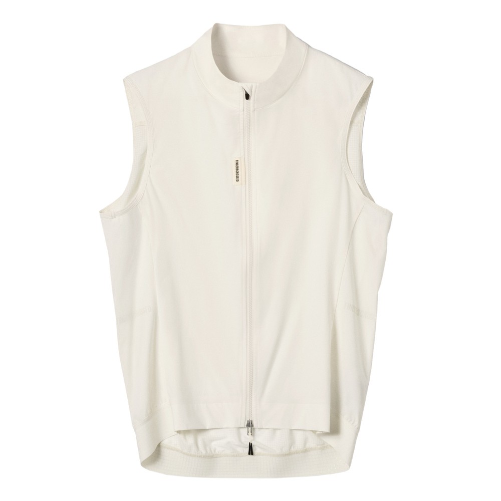 Sigma Sports FINGERSCROSSED Road Wind Vest | Discount Codes available, easy returns, up to £25 off with Newsletter Signup, FREE Postage over £60