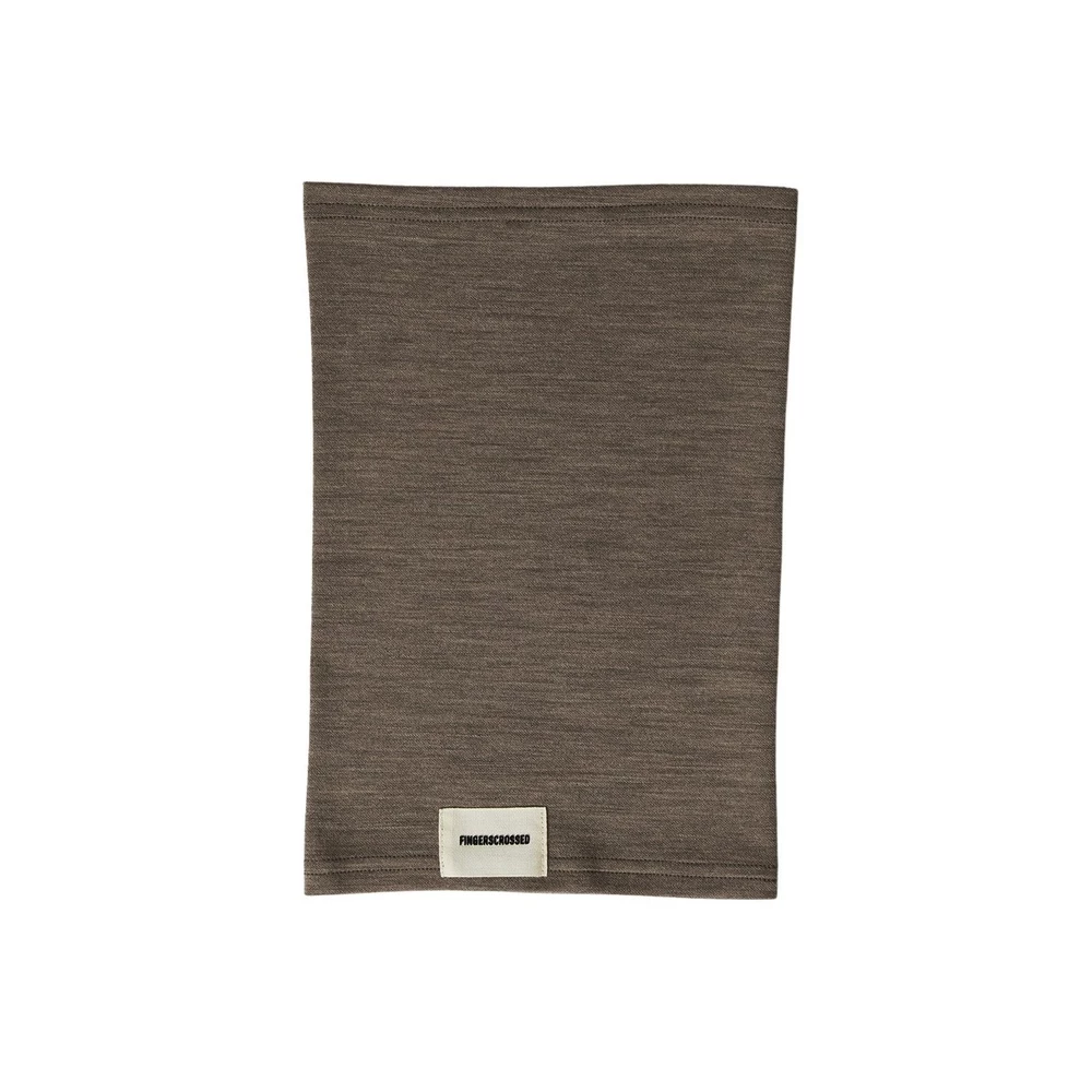 Sigma Sports FINGERSCROSSED Tube Scarf | Discount Codes available, easy returns, up to £25 off with Newsletter Signup, FREE Postage over £60