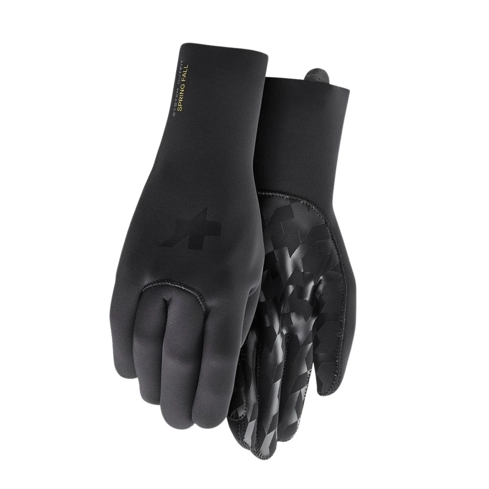 Sigma Sports Assos Rain Gloves P1 | Discount Codes available, easy returns, up to £25 off with Newsletter Signup, FREE Postage over £60
