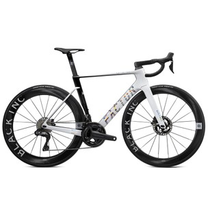 Factor OSTRO VAM Ultegra Road Bike
