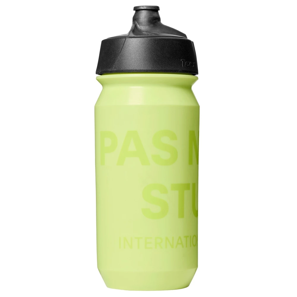 Sigma Sports Pas Normal Studios Logo Bidon 500ml | Discount Codes available, easy returns, up to £25 off with Newsletter Signup, FREE Postage over £60
