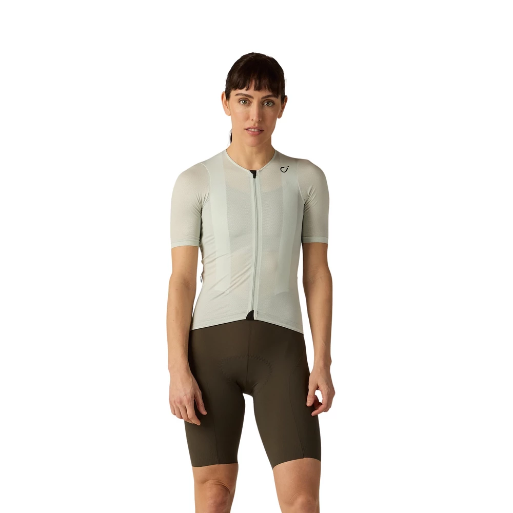 Sigma Sports Velocio Women's Luxe Ultralight Short Sleeve Jersey | Discount Codes available, easy returns, up to £25 off with Newsletter Signup, FREE Postage over £60
