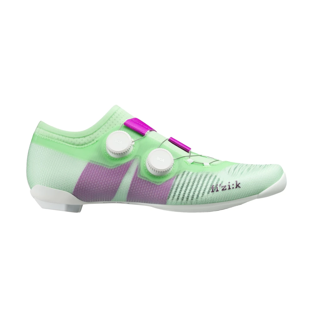 Sigma Sports Fizik Vento Vega Carbon Road Cycling Shoes | Discount Codes available, easy returns, up to £25 off with Newsletter Signup, FREE Postage over £60