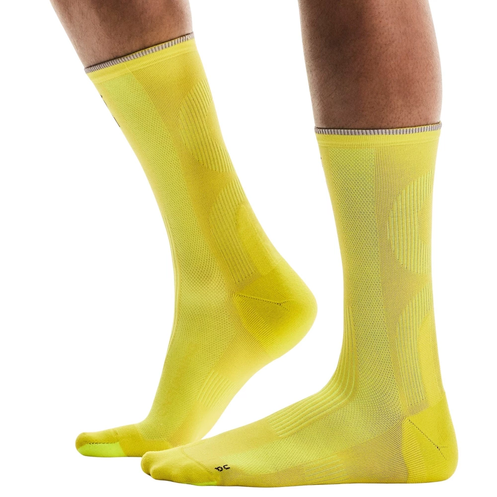 Sigma Sports On Running Elite Running Socks High | Discount Codes available, easy returns, up to £25 off with Newsletter Signup, FREE Postage over £60
