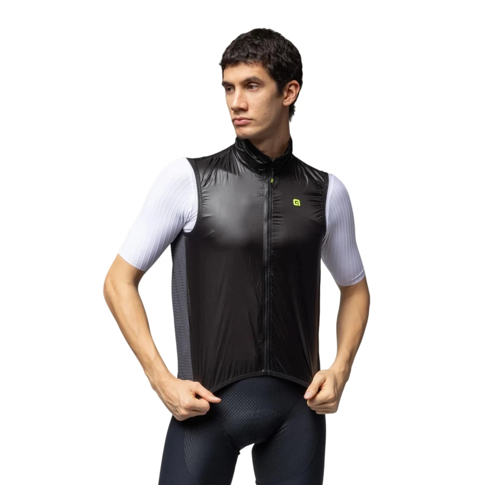 Sigma Sports Ale Light Pack 2.0 Gilet | Discount Codes available, easy returns, up to £25 off with Newsletter Signup, FREE Postage over £60
