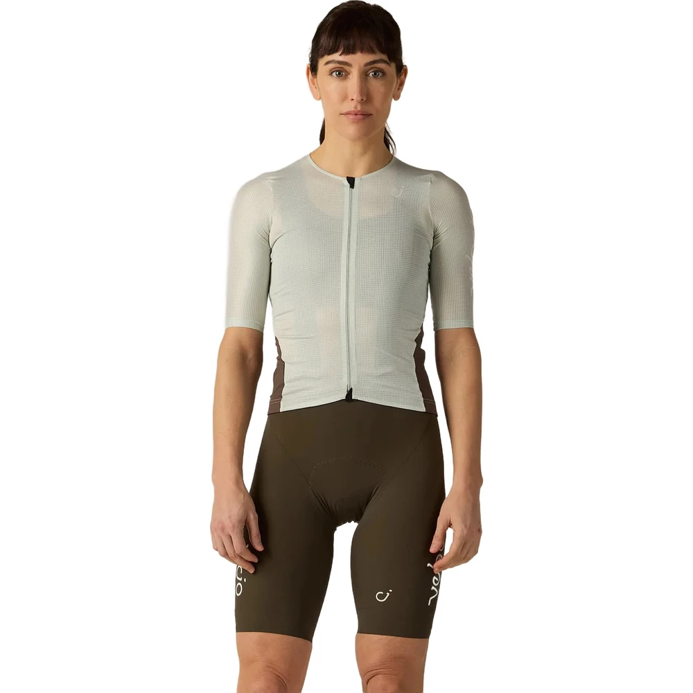 Sigma Sports Velocio Women's Concept Jersey | Discount Codes available, easy returns, up to £25 off with Newsletter Signup, FREE Postage over £60
