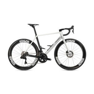 Colnago C72 Dura-Ace 2026 Road Bike