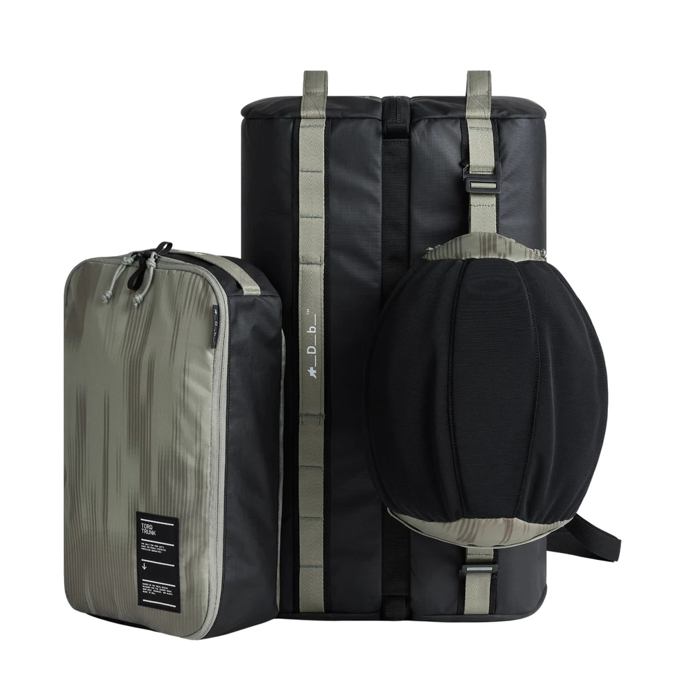 Sigma Sports Assos DB Travel Bag Bundle | Discount Codes available, easy returns, up to £25 off with Newsletter Signup, FREE Postage over £60