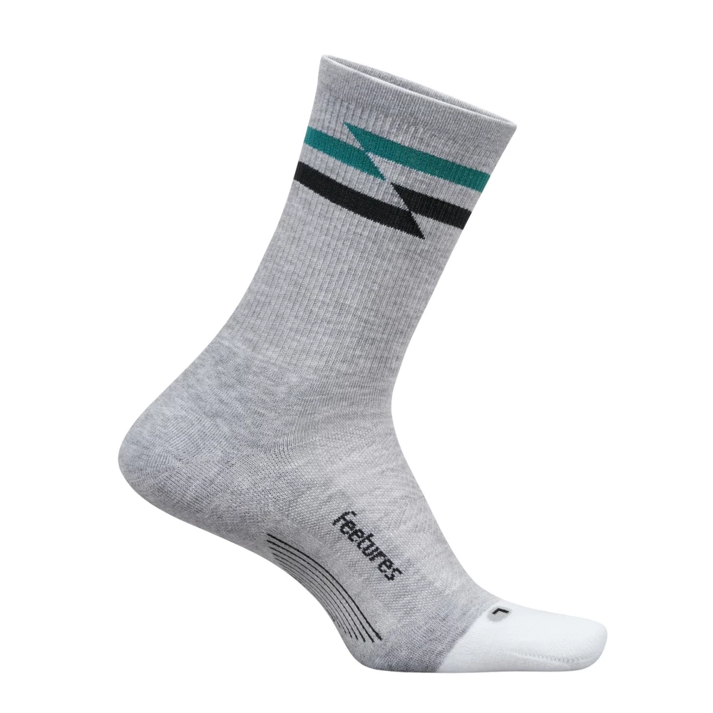 Sigma Sports Feetures Elite Max Cushion Mini Crew Running Socks | Discount Codes available, easy returns, up to £25 off with Newsletter Signup, FREE Postage over £60
