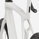 Trek Madone SL 7 Ultegra Di2 Gen 8 Road Bike