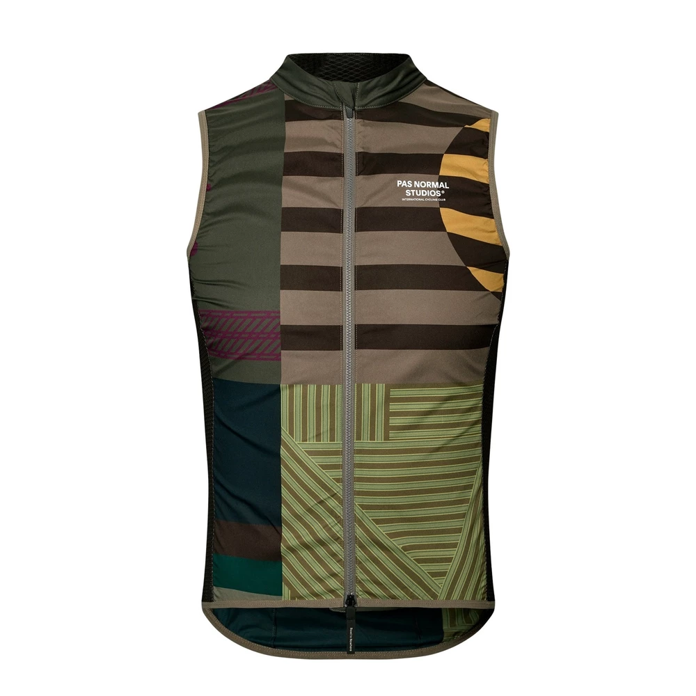 Sigma Sports Pas Normal Studios Mechanism Men's Stow Away Cycling Gilet | Discount Codes available, easy returns, up to £25 off with Newsletter Signup, FREE Postage over £60