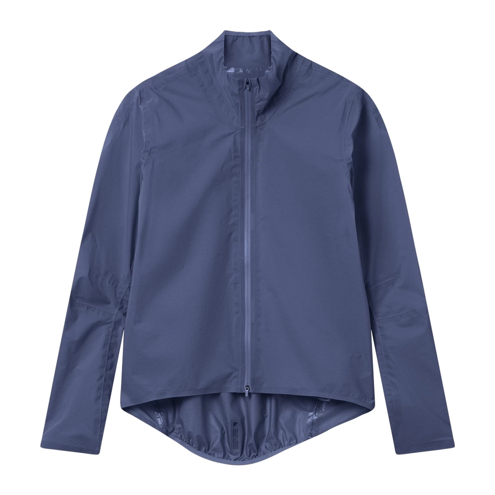 Sigma Sports Endura AllTrack Race Cape | Discount Codes available, easy returns, up to £25 off with Newsletter Signup, FREE Postage over £60