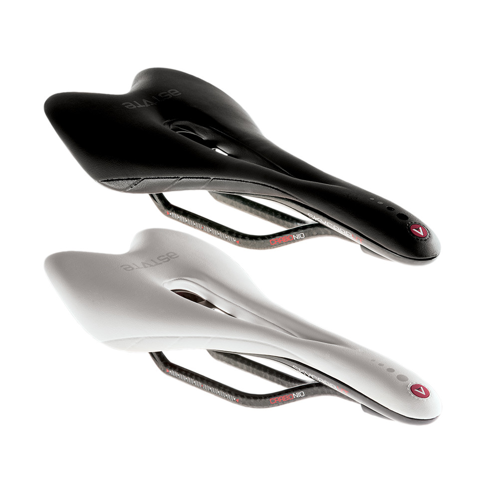 Astute Sella Skycarb Vented Carbon Saddle